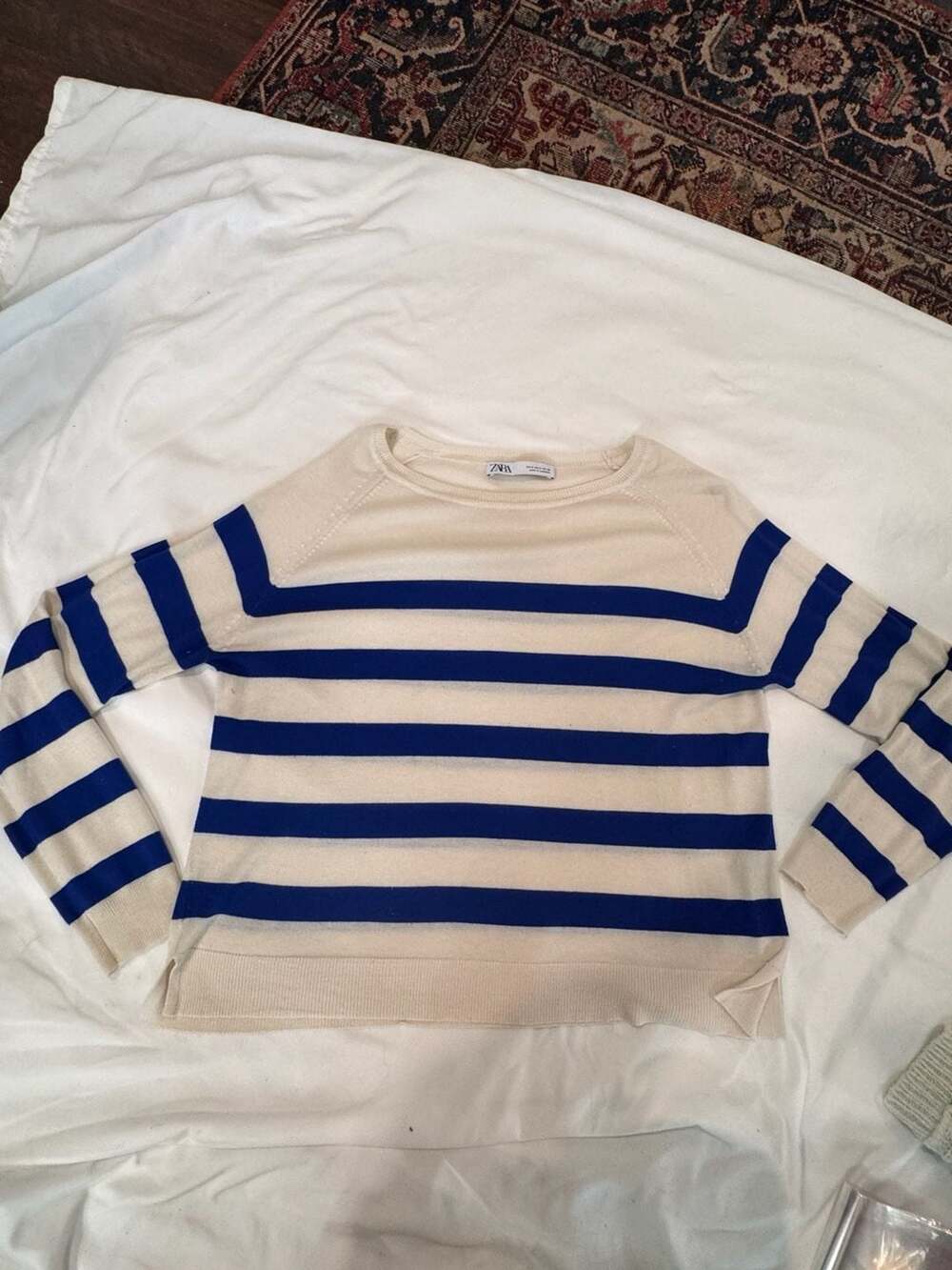 Zara Striped Crew Neck Sweater Size M White Blue